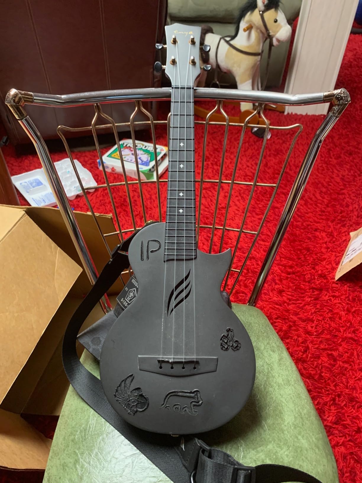 Enya NOVA U MINI 21-Inch Carbon Fiber Soprano Travel Ukulele, White customer photo 2