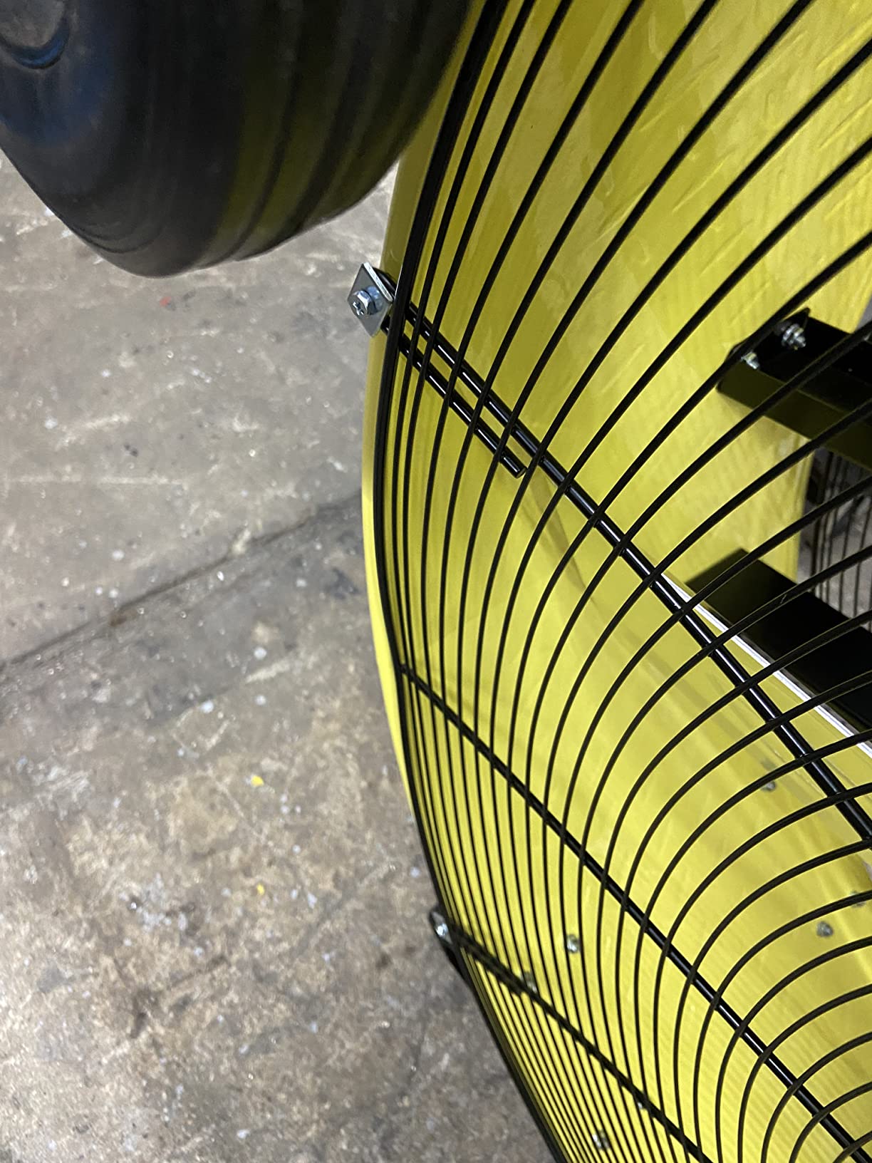 K Tool International 77743 42” Belt Drive Drum Fan with 8” Wheels, High-velocity, 2-Speed, Cut-off Protection, 14,800 Max CFM, cUL listed, Used in Warehouses, Shops, Greenhouses, Barns, Gyms, Yellow customer photo 2