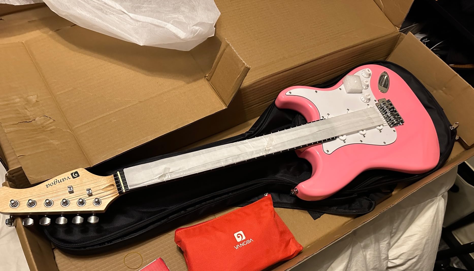 39 Inch Full Size Electric Guitar Beginner Kit Solid Body with Amp, Pink | SSS Pickups, 14