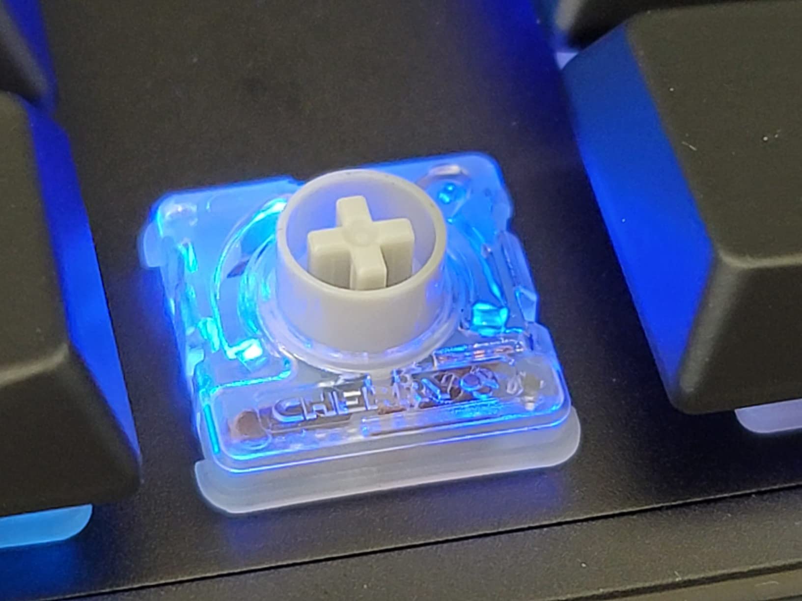 Cherry MX 10.0N RGB Mechanical Keyboard MX Low Profile Speed switches customer photo 1