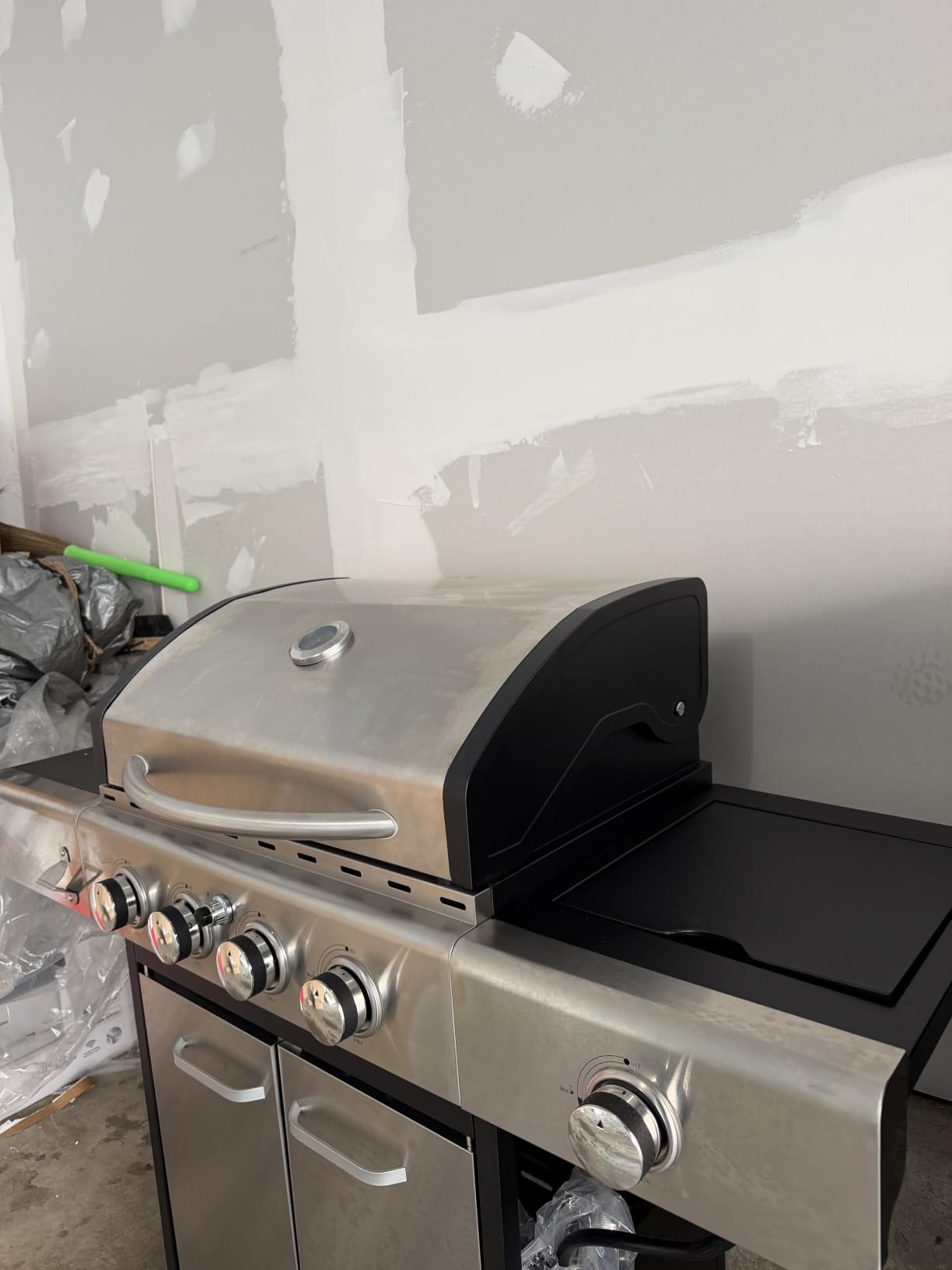 Sophia & William Propane Gas BBQ Grills with Side Burner,4 Burner,Silver customer photo 1