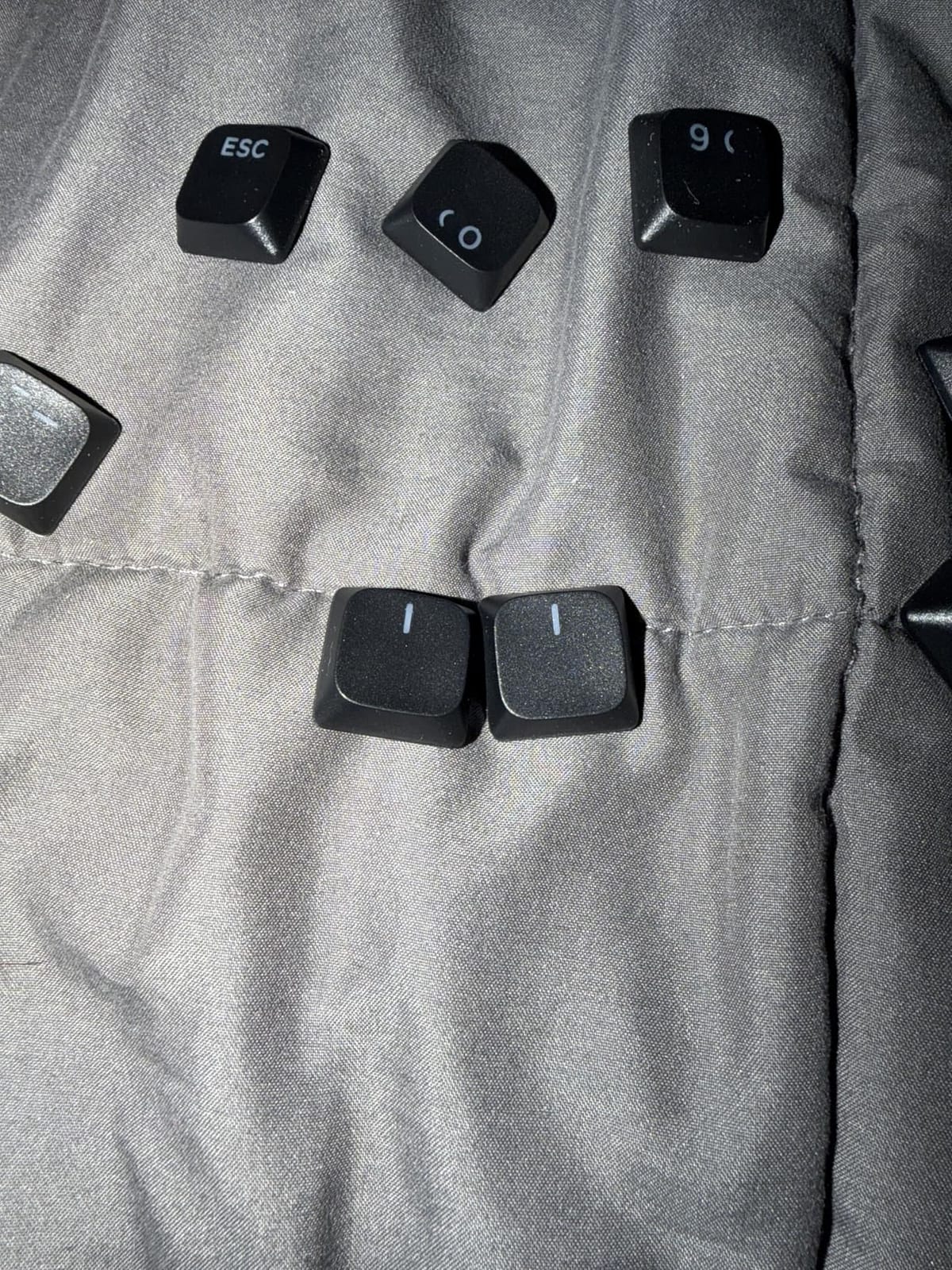GMKWTL PBT Anime Keycaps - 108 Keys, XVX Japanese Custom Backlit Keycaps, OEM Profile for 61/87/104/108 Cherry Gateron MX Switches Mechanical Keyboard (Black Anime) customer photo 1