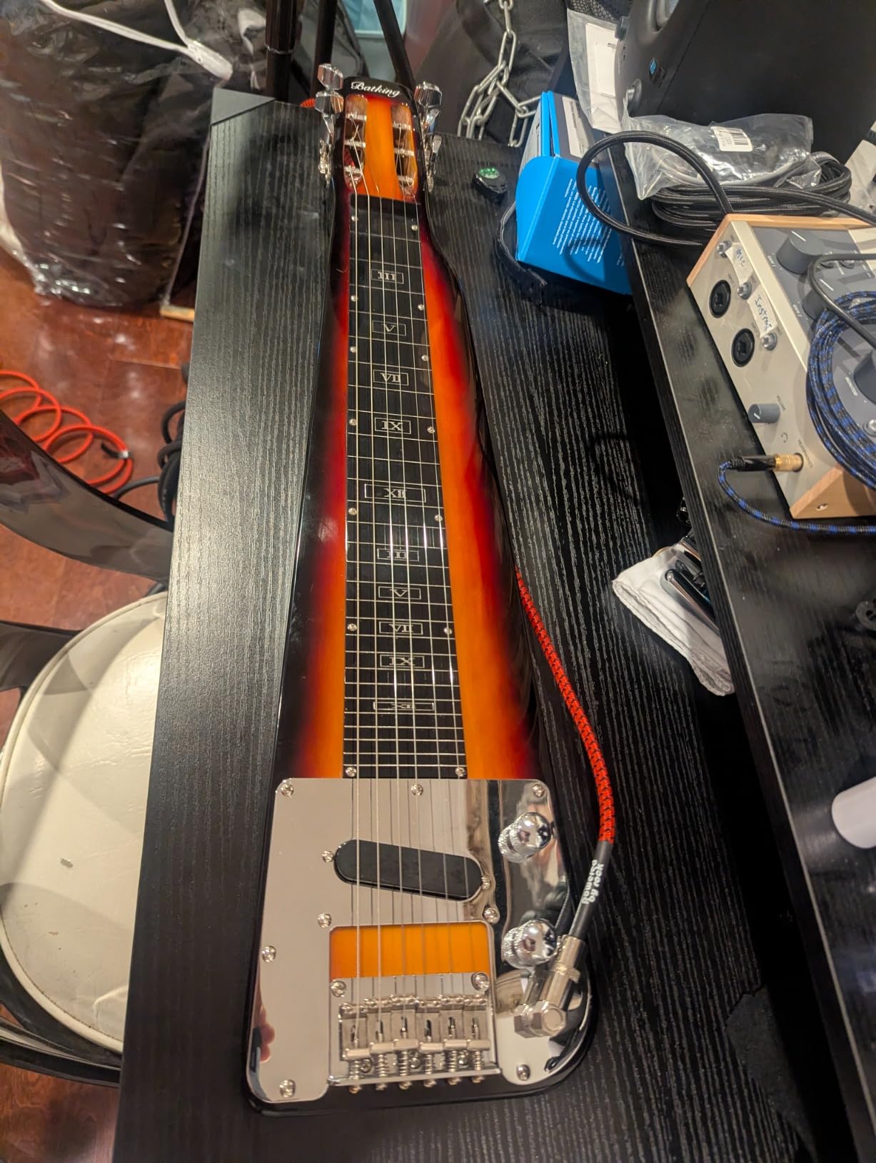 Batking Lap Steel Guitar, Electric Slide Guitars 6 String Slotted Headstock Guiter With Gig Bag Sunburst customer photo 1