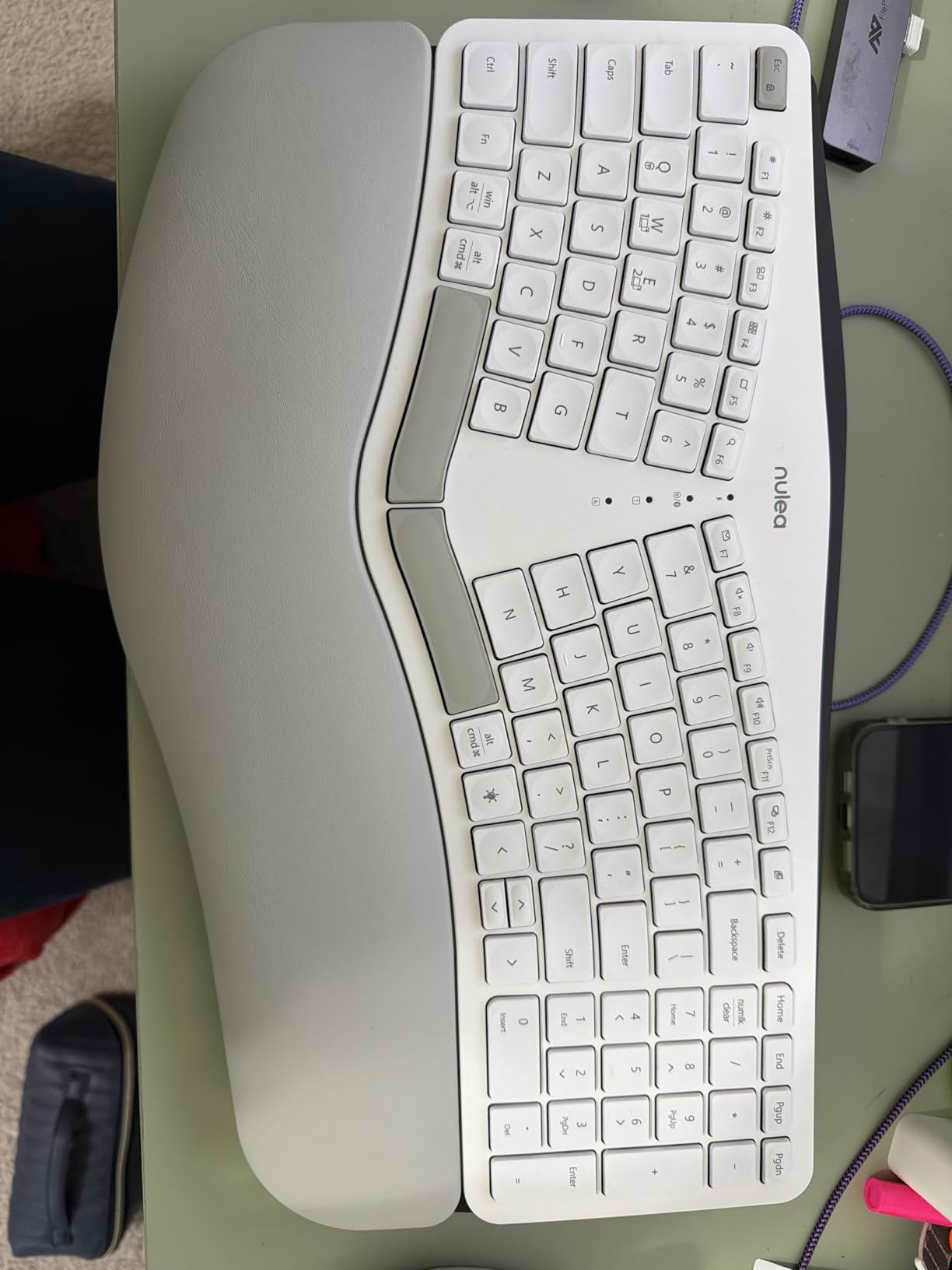 Nulea Ergonomic Split Keyboard Wireless with Wrist Rest 7 Color Backlight customer photo 2