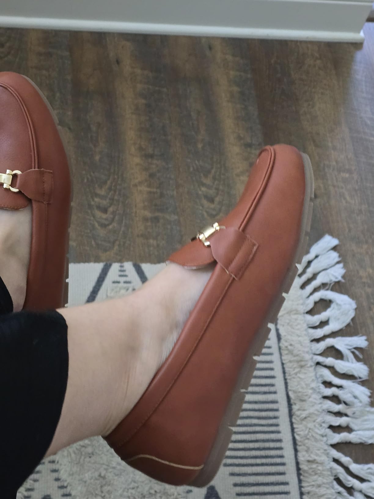 Cvistpieo Loafers for Women Business Casual Shoes Comfortable & Lightweight Penny Loafers Slip On Work Flats customer photo 1