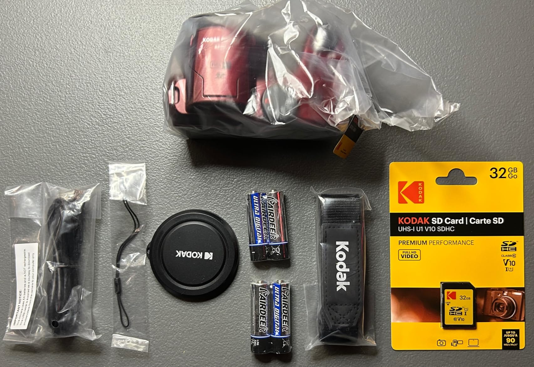 KODAK PIXPRO AZ255 16MP Digital Camera, 25x Optical Zoom, AA, OIS, Black customer photo 2