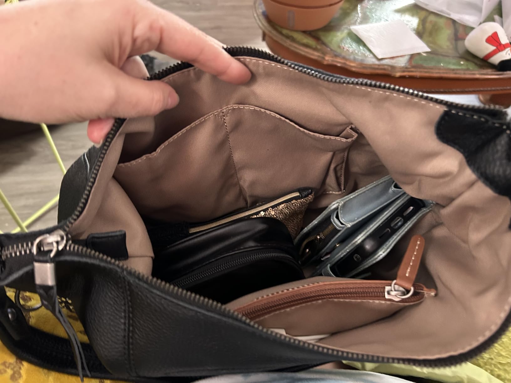 The Sak Sequoia Leather Hobo Bag - Large Slouchy Shoulder Purse, Zip Pocket customer photo 2