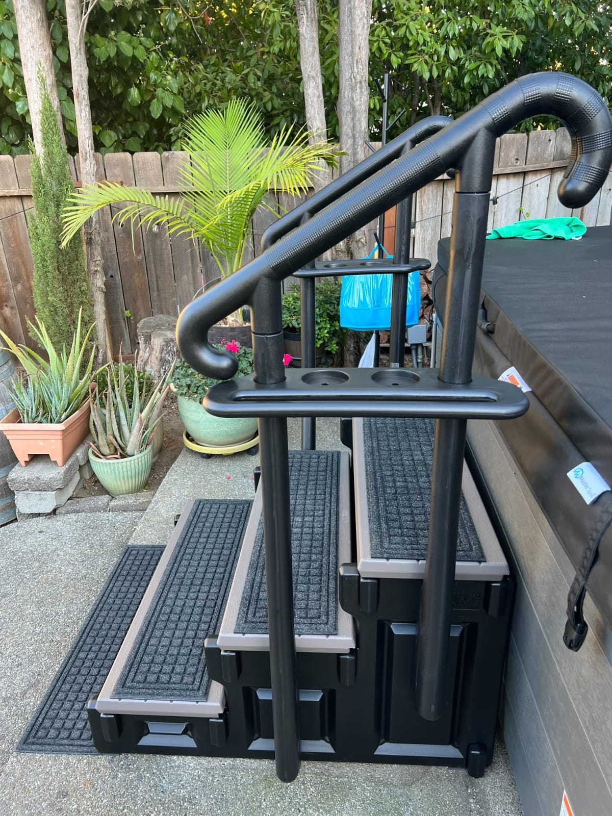 Confer Plastics 3 Step Signature Spa Step (Redwood) customer photo 1