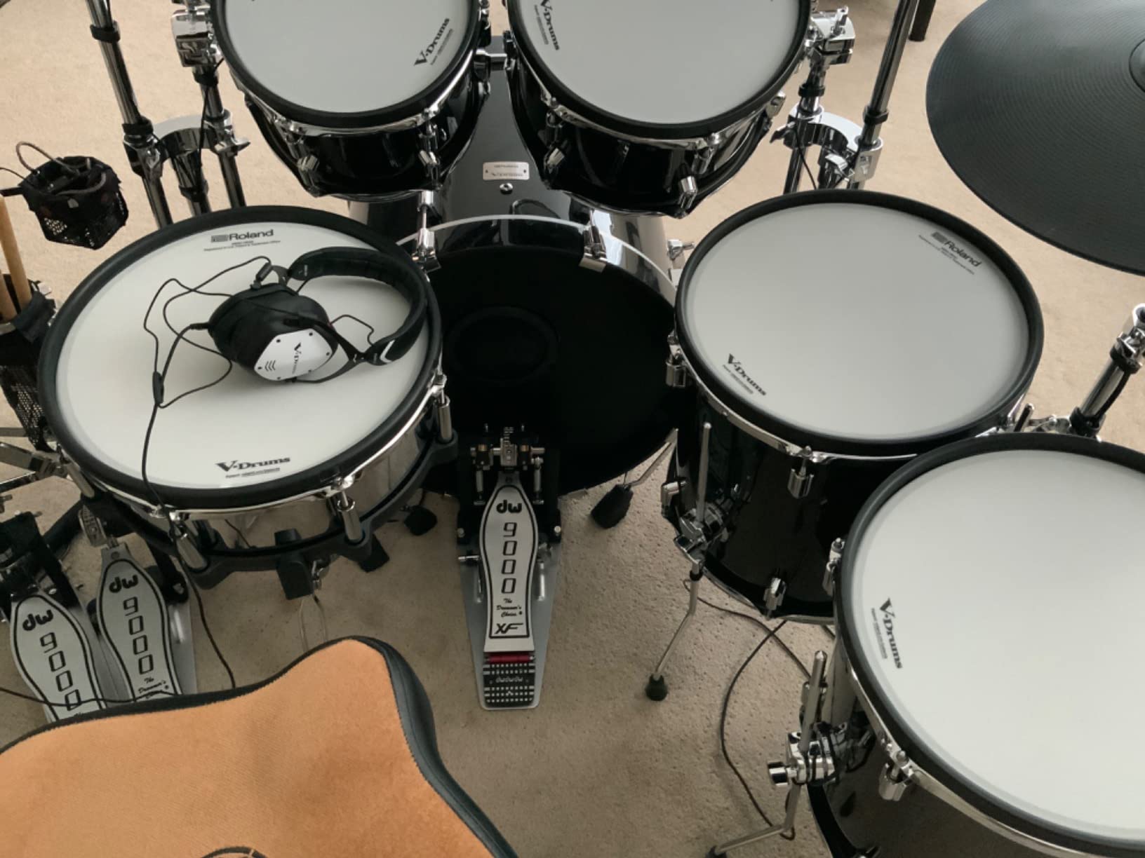 Roland VMH-D1 V-Drums Headphones | Designed V-Moda for V-Drums & All Electronic Drum Kits | Immersive Sound | Extended Comfort | Long Cable for Tangle-Free Drumming customer photo 1