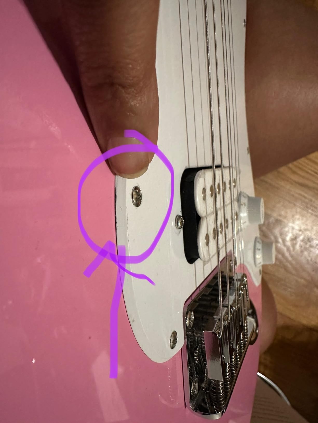 Squier Sonic Stratocaster HT H Electric Guitar, Flash Pink, Maple Fingerboard, White Pickguard customer photo 1