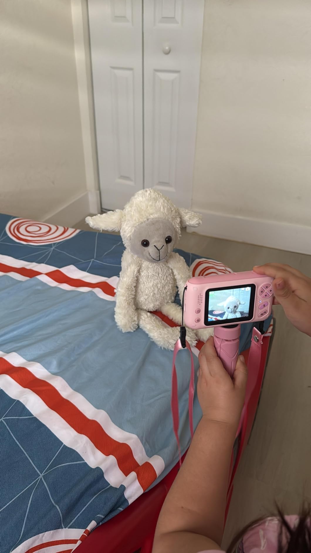 Makolle Kids Camera Toys for Girls 3-12 Year Old,HD Digital Video Camcorder Camera with Tripod,Children Chritmas Birthday Gift with SD Card-Pink customer photo 1