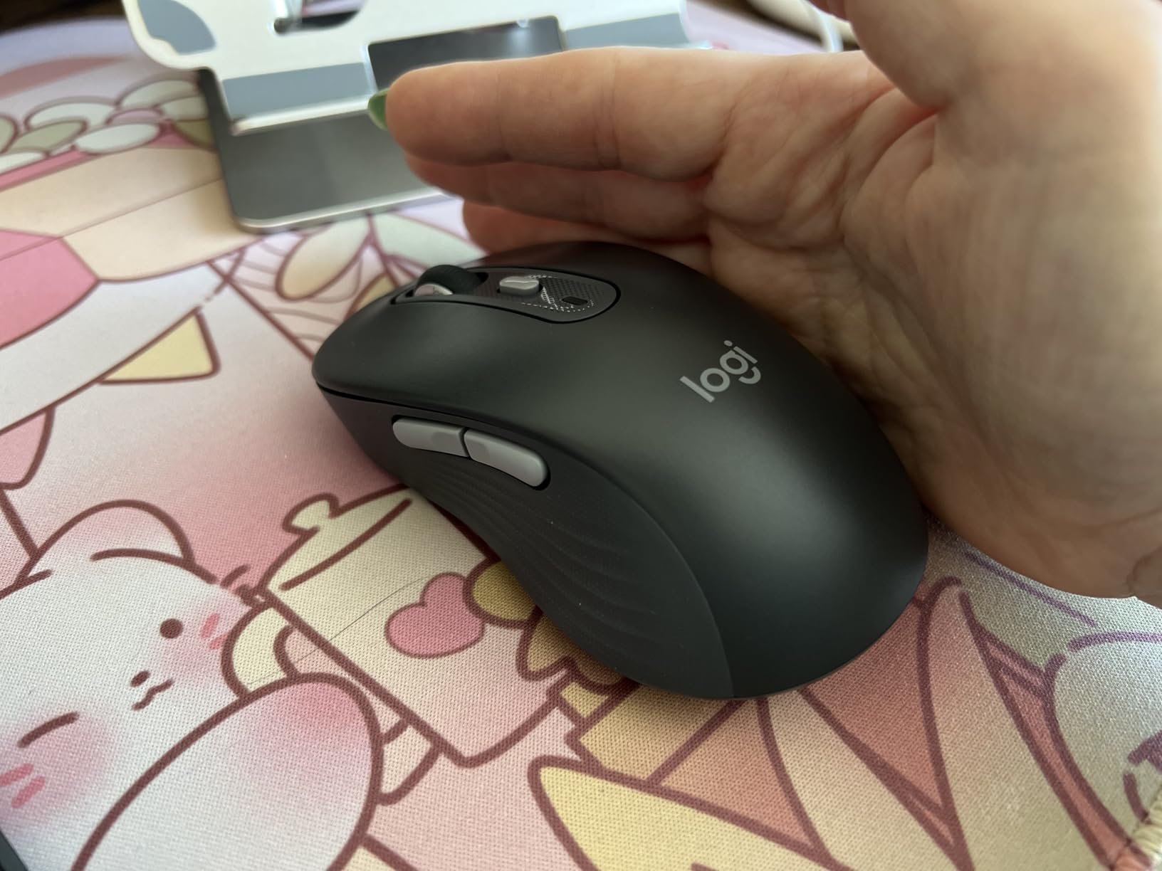 Logitech MK955 Signature Slim Wireless Keyboard Mouse Combo - For larger hands customer photo 2