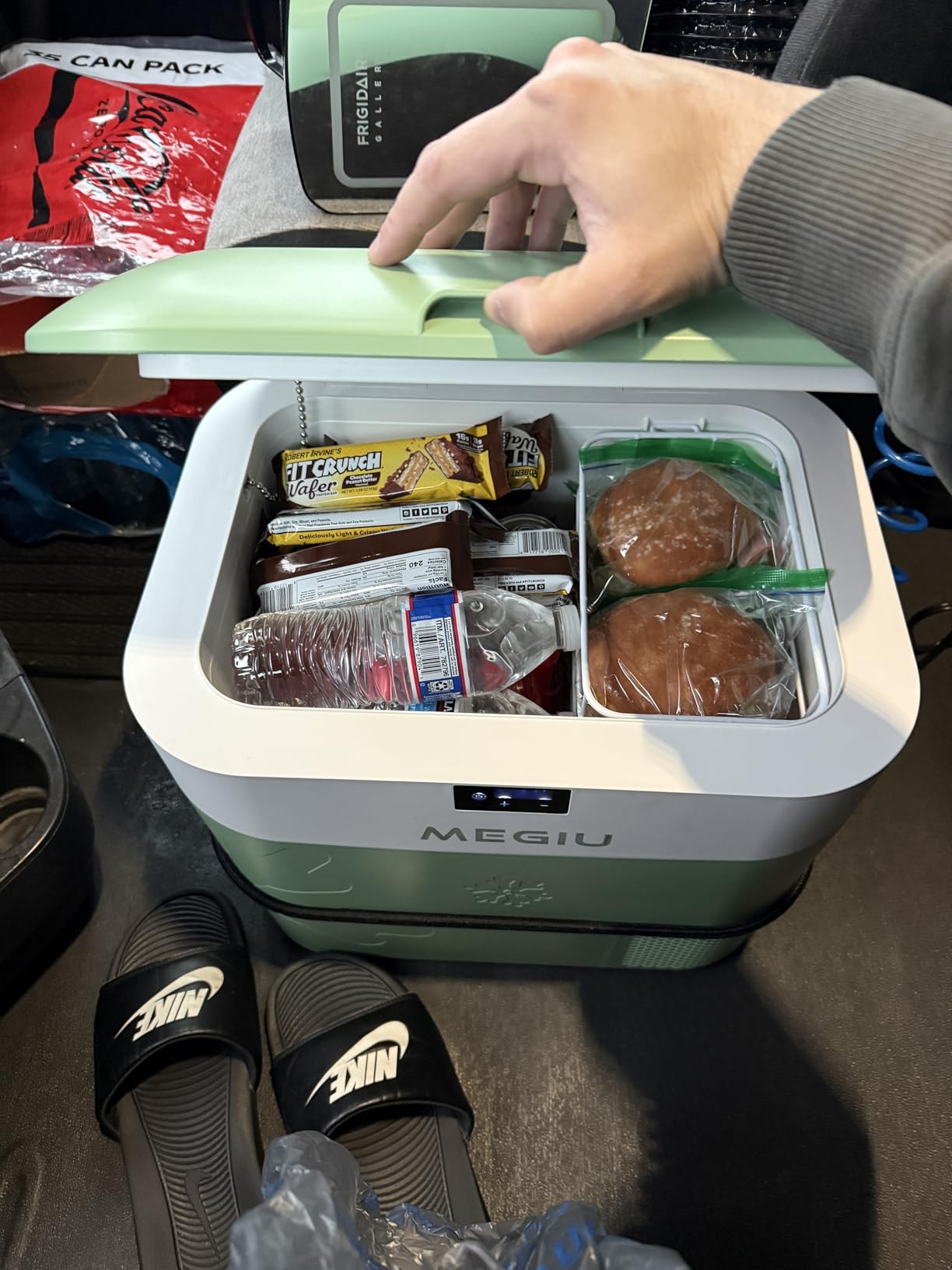 Megiu 12 Volt Refrigerator Portable Car Freezer 13.5 Quart (12.8 Liter) Compressor Cooler 12V/24V DC 110~240 Volt AC for Truck Van RV Camper SUV Boat Travel Camping Road Trips Tailgating -18℃~+15℃ customer photo 1