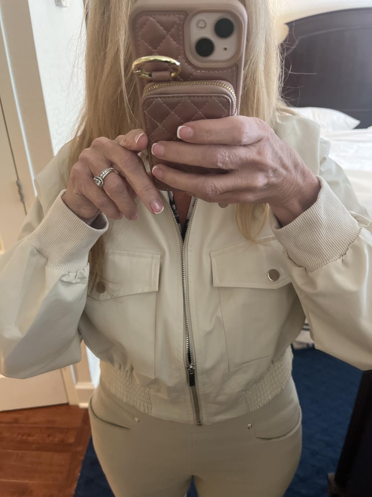 Fisoew Women's Cropped Bomber Jackets Lightweight Zip Up Short Coats customer photo 2