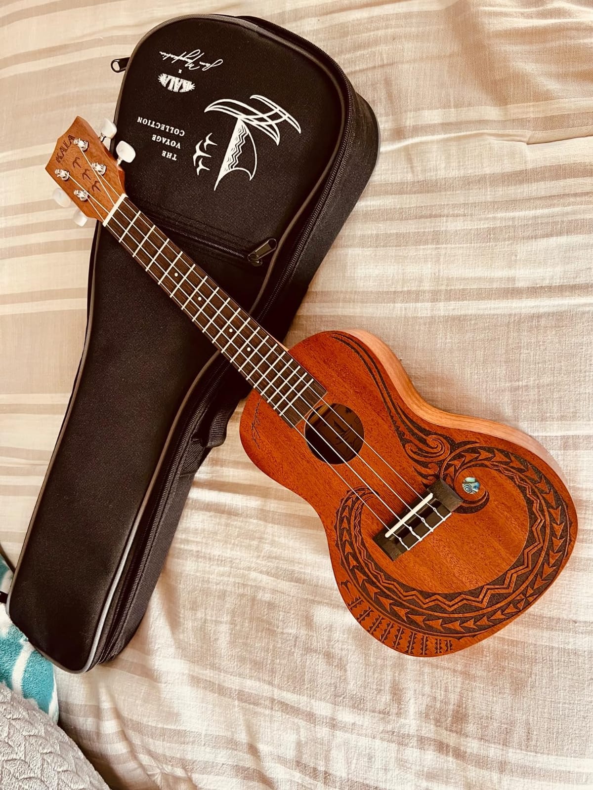 Kala Voyage Collection Courage Tenor Ukulele (KA-COURAGE-T) customer photo 2