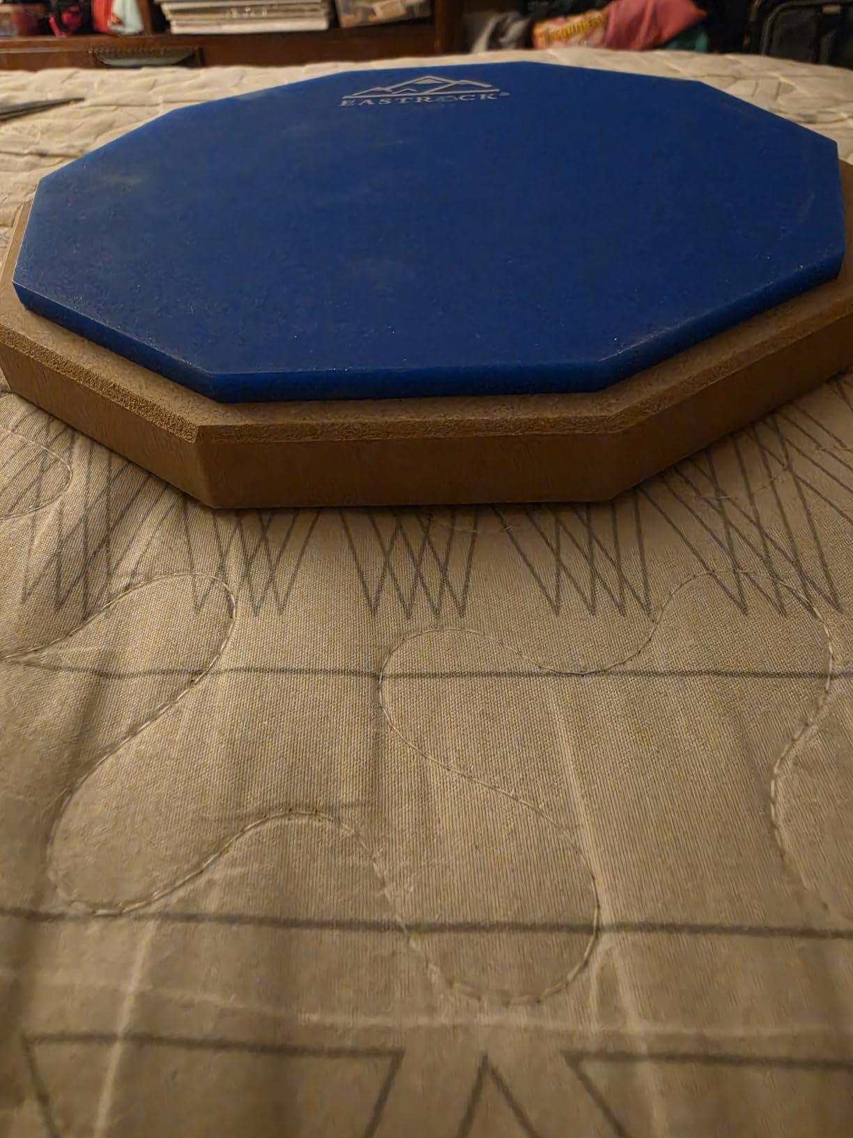 EASTROCK 8 Inches Practice Drum Pad, Double Sided Silent Drum Pad, Gray customer photo 2