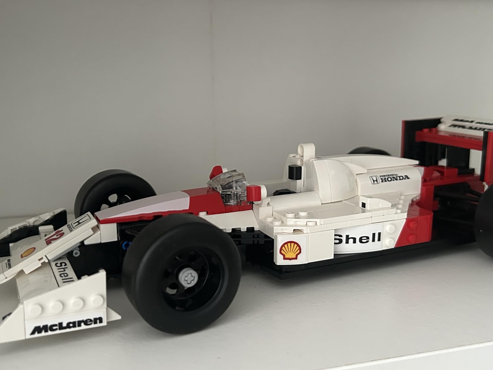 LEGO Icons McLaren MP4/4 & Ayrton Senna Minifigure Model Car Kit - Buildable F1 McLaren Set for Adults, Ages 18+ - Gift for Birthdays - 10330 customer photo 1