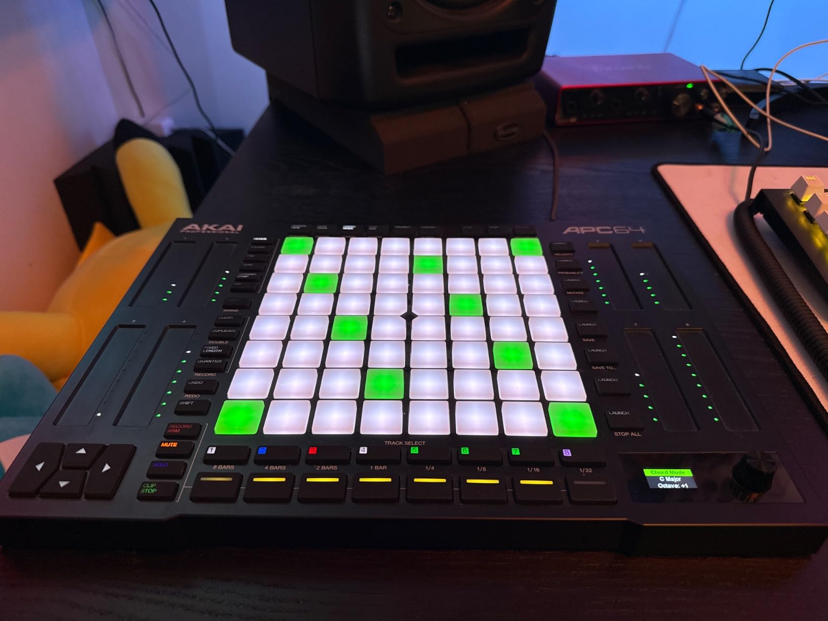 APC64 USB MIDI Pad Controller | 64 RGB Pads, 8 Touch Strips, 32 Step Sequencer, CV Gates, MIDI I/O, for Ableton Live, Live Performance and Music Production customer photo 1