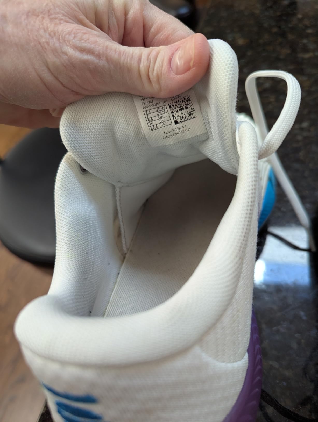 New Balance Women's FuelCell 996 V6 | Tennis Shoes customer photo 2