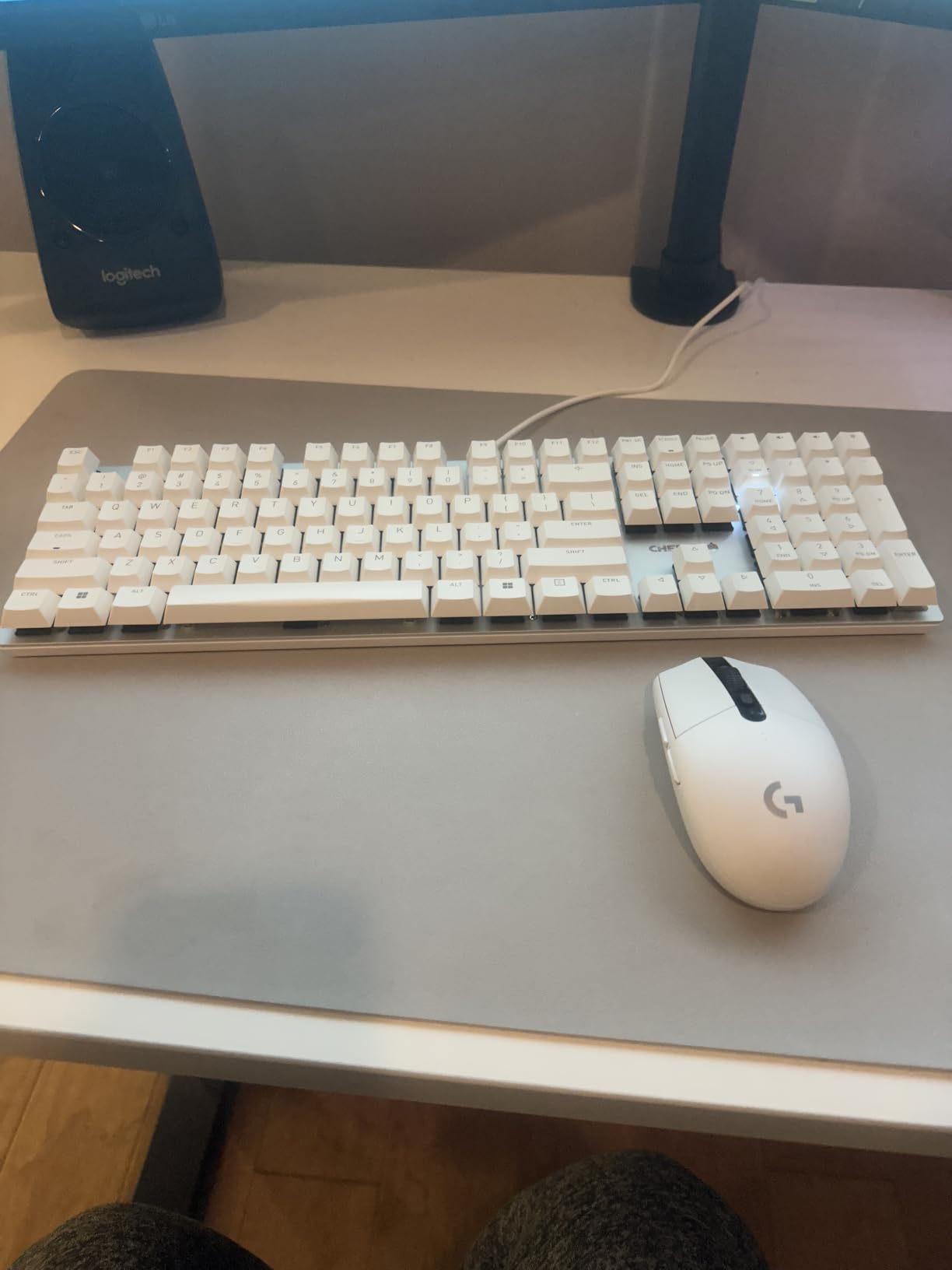 Cherry KC 200 MX Wired Mechanical Office Keyboard MX2A Silent RED Switches customer photo 2