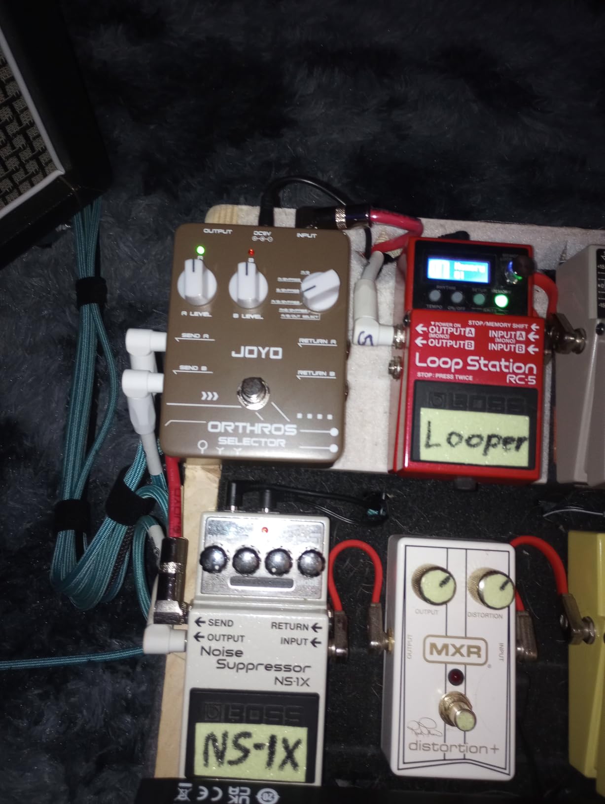 JOYO Dual Effects Line Selector Guitar Pedal, 6-Mode A/B Switcher with Independent Volume Control, Bypass (ORTHROS SELECTOR JF-24) customer photo 2
