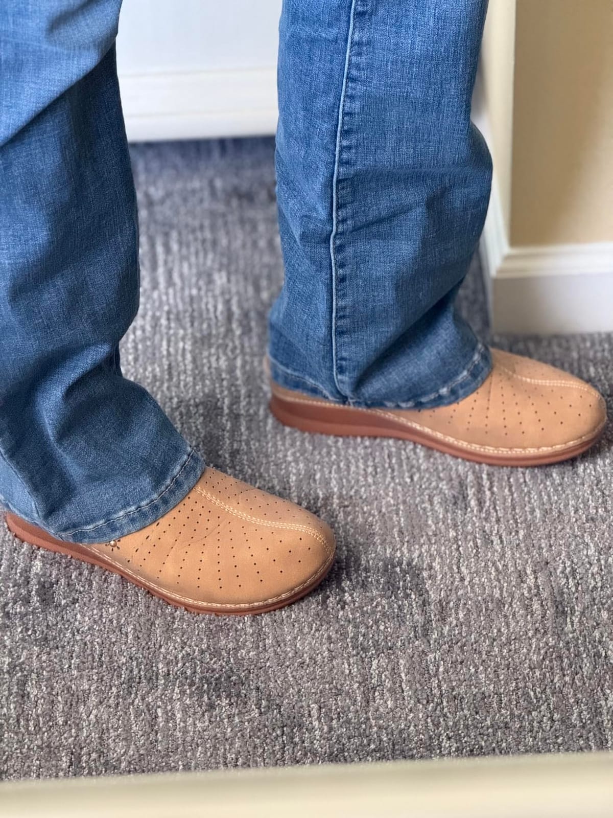 SHIBEVER Clogs for Women Mules Comfortable: Slip On Closed Toe Casual Shoes customer photo 2