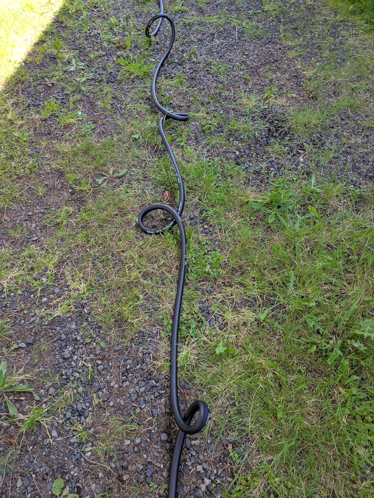 Guitrees 50FT 5/8 Heavy Duty Rubber Garden Hose - 300psi Working, 1000psi Burst - Hot/Cold Water - Five-Layered Braiding for Durability - Versatile for Gardening, Agriculture, Construction(Black) customer photo 1