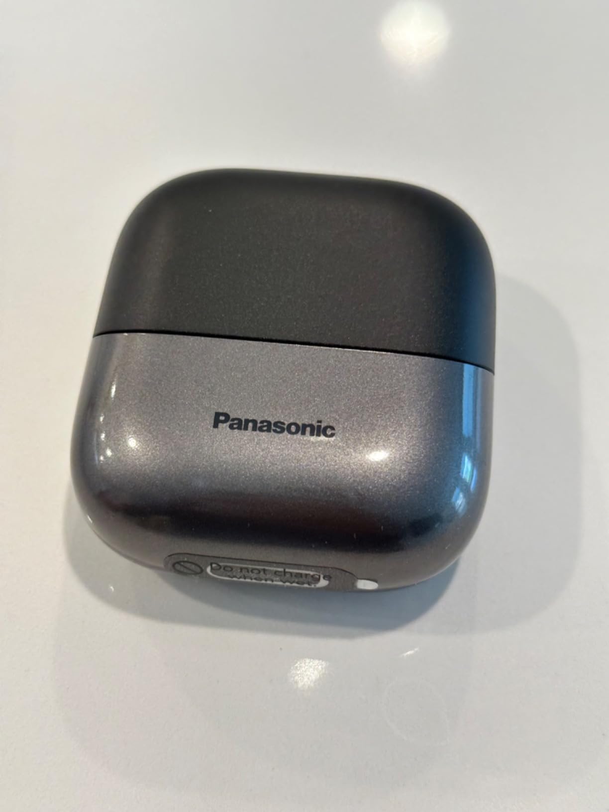 Panasonic Portable Electric Razor for Men, Travel Foil Shaver with USB-C customer photo 1