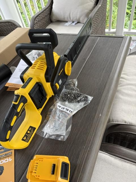 ReliaRoads 16-Inch 40V Brushless Cordless Chainsaw for DeWalt 20V MAX customer photo 1