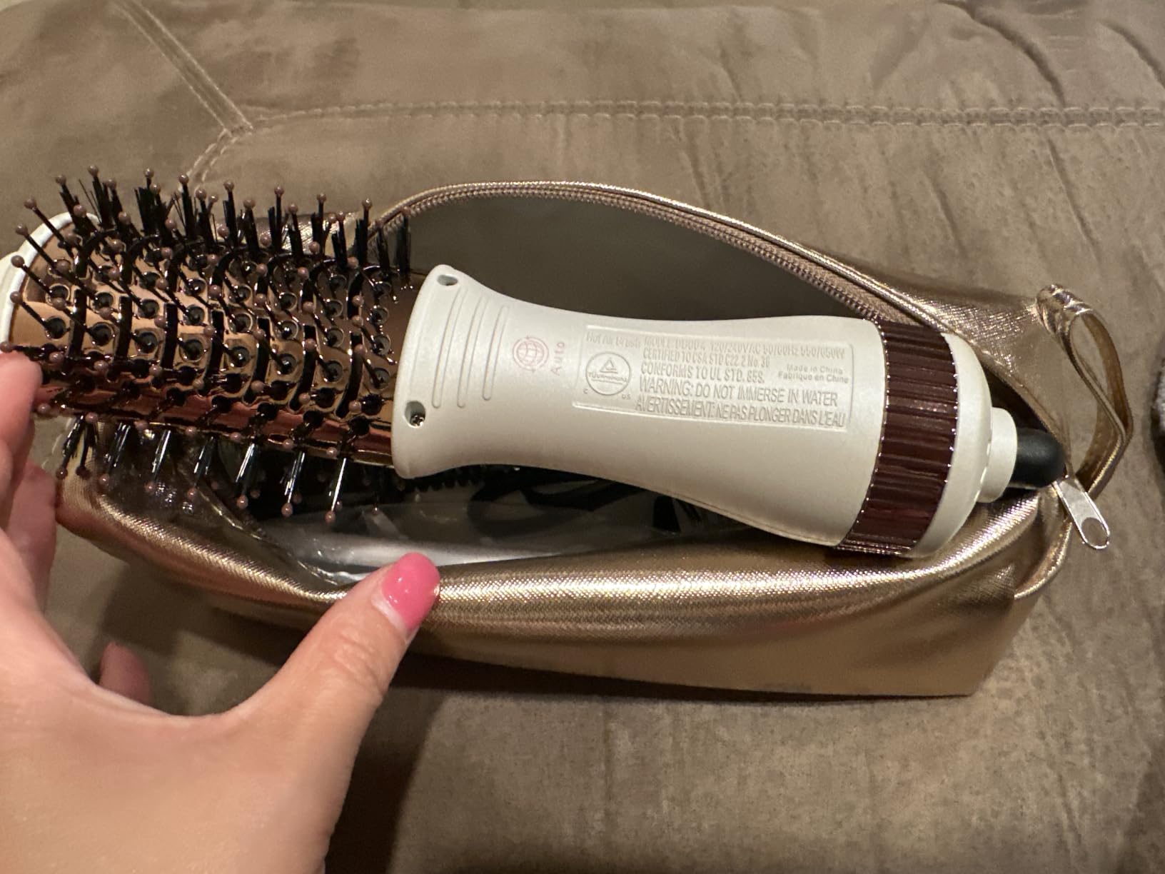 Dual Voltage Travel Blow Dryer Brush in one, Hair Trends Mini Hot Air Brush customer photo 2