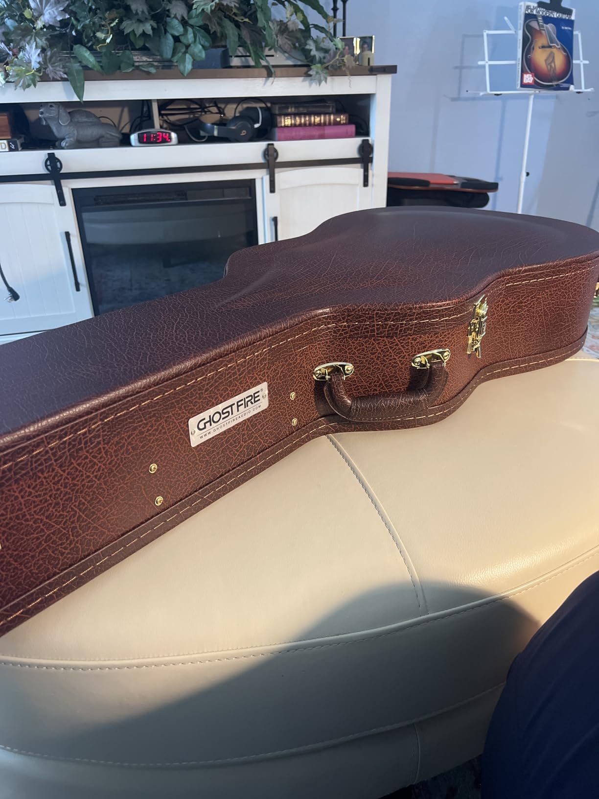 GHOSTFIRE Electric Acoustic Super Thick Hard Case for Acoustic, V-AG Brown customer photo 1