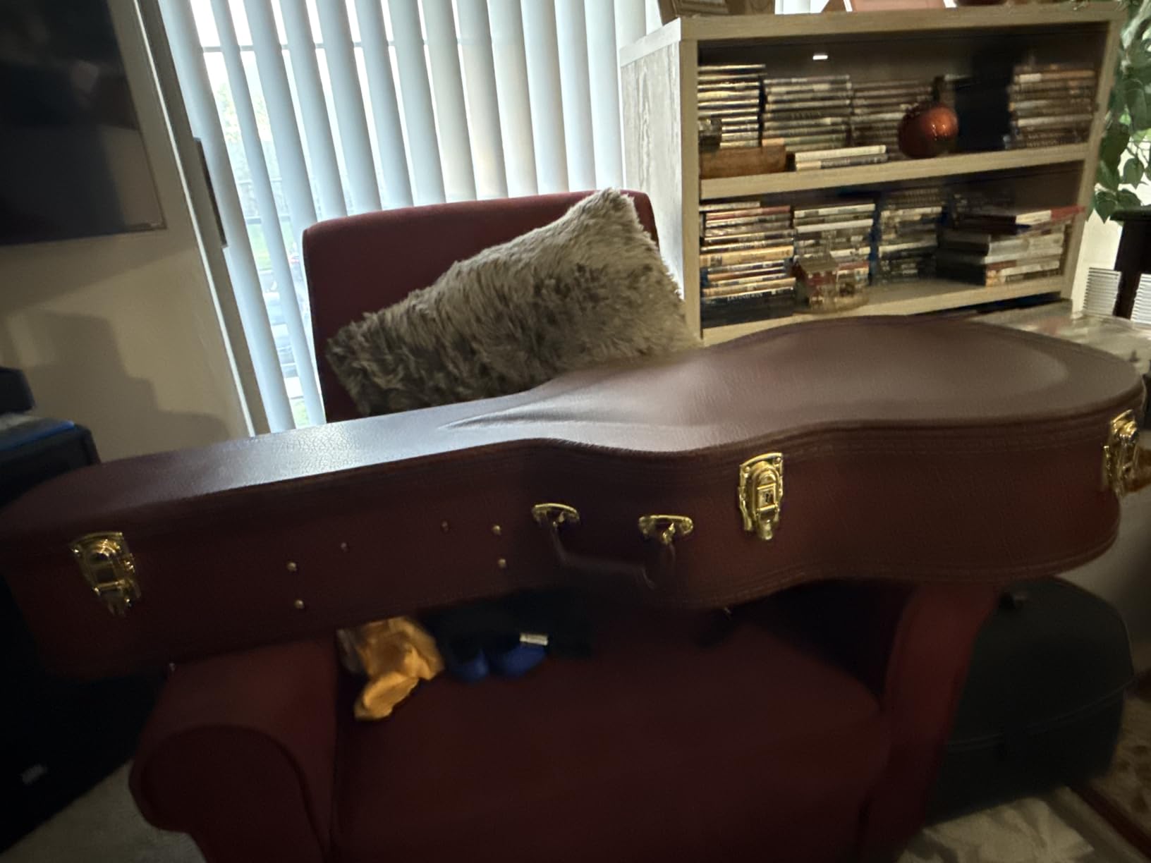 GHOSTFIRE Electric Acoustic Super Thick Hard Case for Acoustic, V-AG Brown customer photo 2