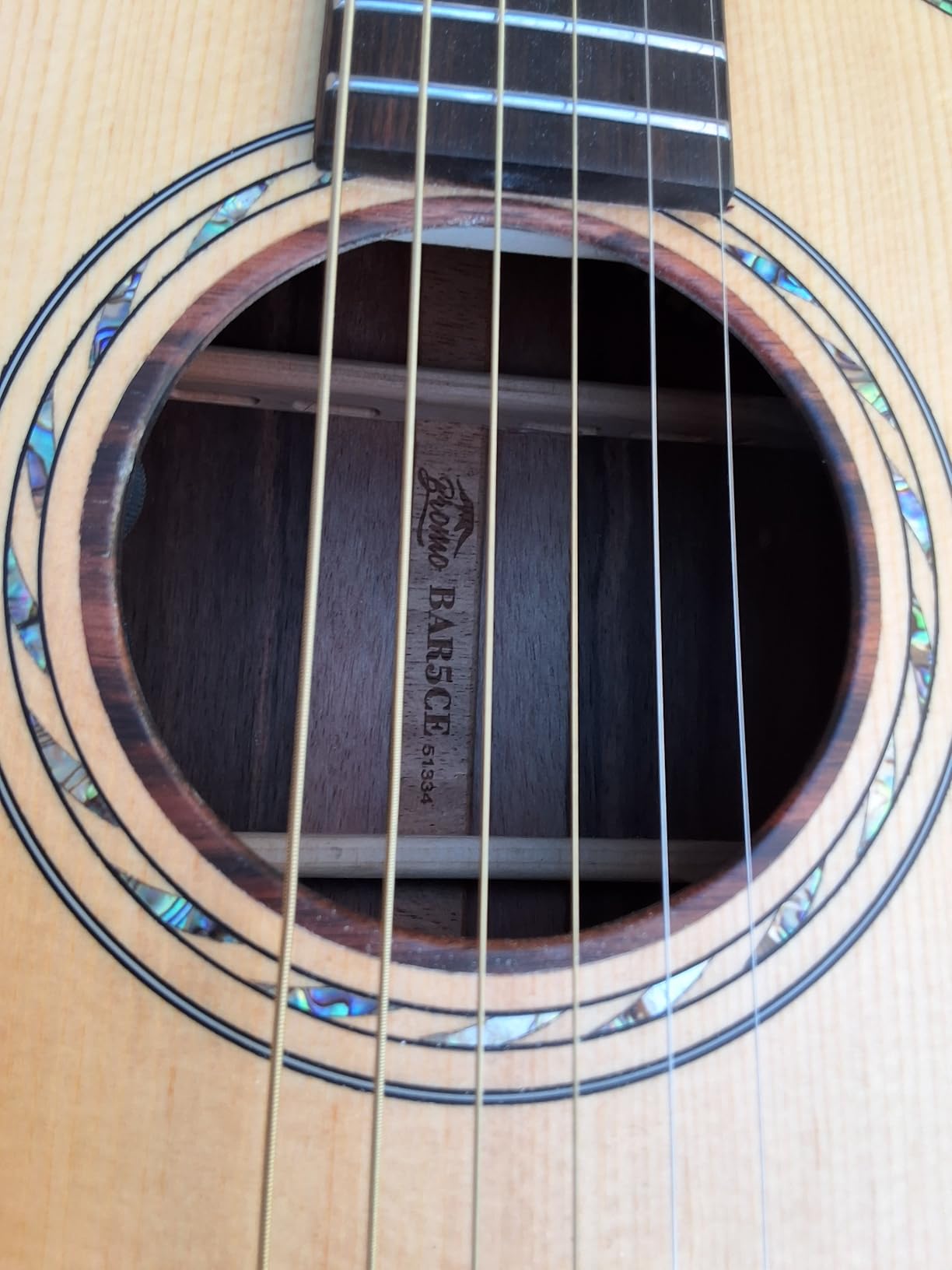 Bromo BAR 5CE All-Solid Cut-A-Way Acoustic/Electric Baritone Guitar customer photo 2