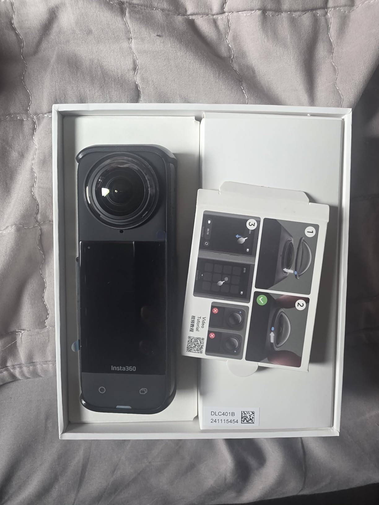 Insta360 X4 Invisible Dive Bundle - 8K Waterproof 360 Action Camera, 4K Wide-Angle Video, Invisible Selfie Stick, Removable Lens Guards, 135 Min Battery Life, AI Editing, Stabilization customer photo 2