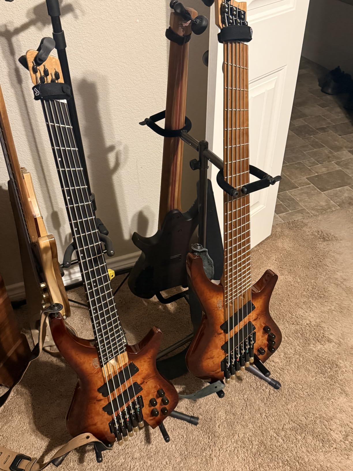 5 String Headless Electric Bass Guitar poplar body Carbon Fibre Maple neck fanned fret customer photo 2