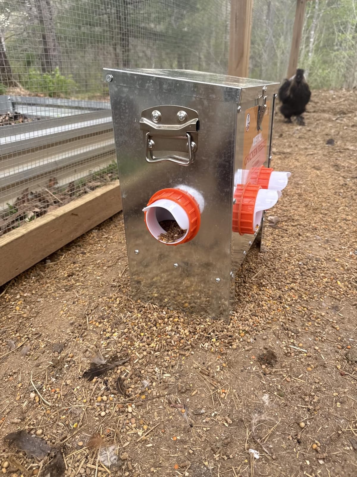 Automatic Chicken Feeder No Waste Metal Poultry Feeder Large Capacity 25lbs for Chickens, Geese, Ducks, Turkeys, Quails (4-Port) customer photo 2