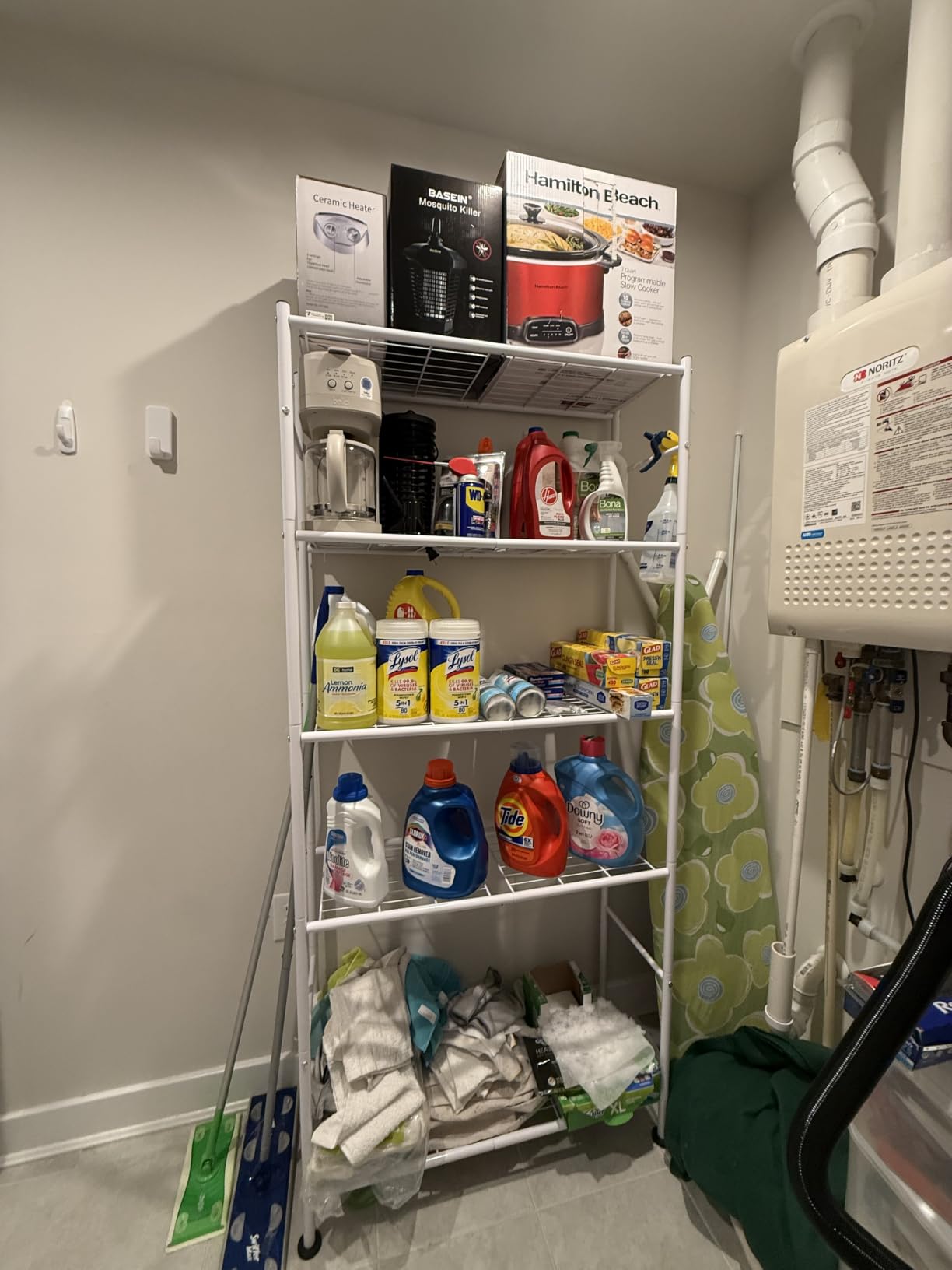 Sakugi Storage Shelves - 4 Tier Shelf Organizer, Heavy Duty Garage Shelving Unit with Leveling Feet, Stable Metal Shelves Organizer for Pantry, Kitchen and Closet, 33.0