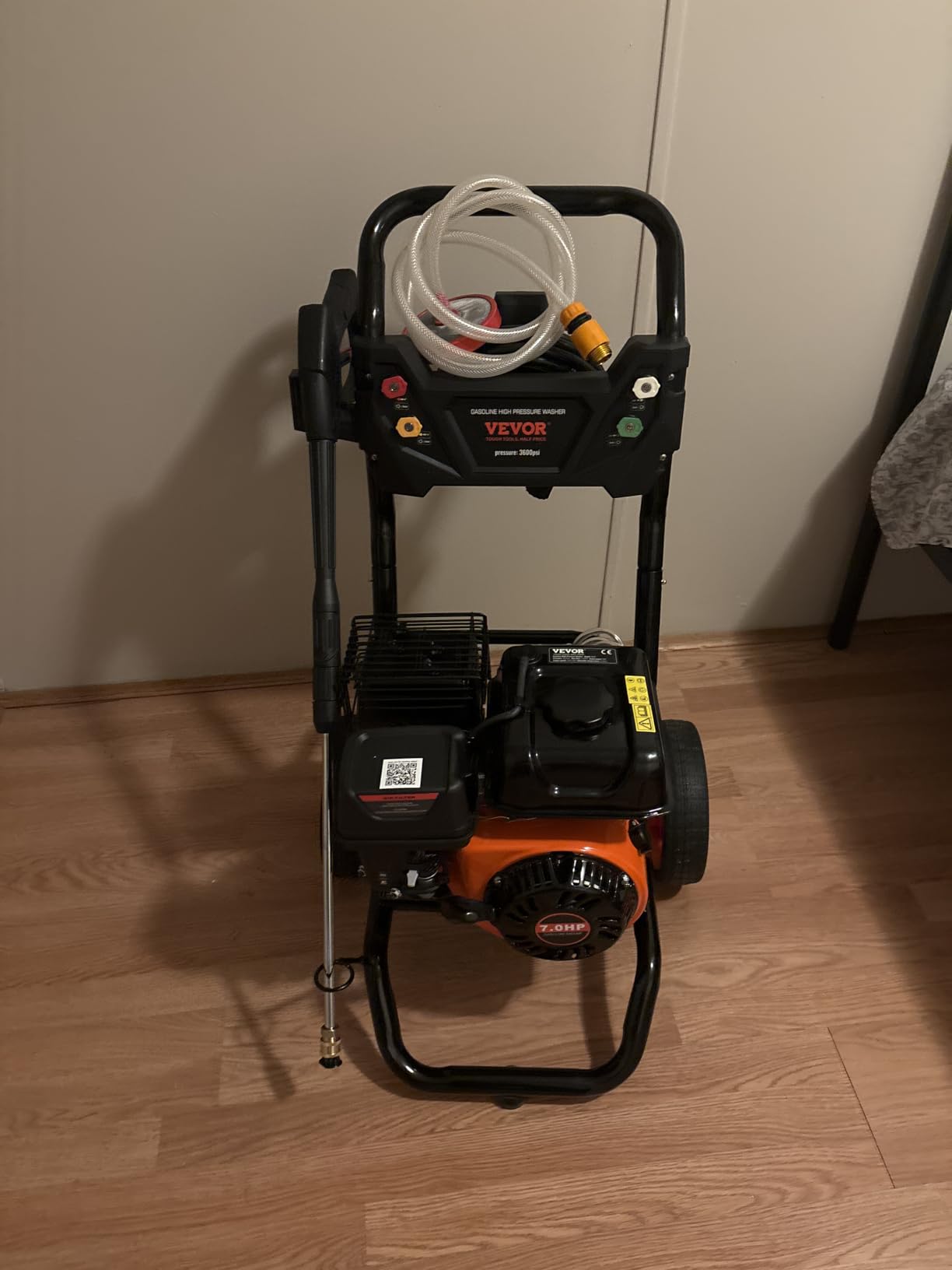 VEVOR Gas Pressure Washer, 3600 PSI 2.6 GPM, Gas Powered Pressure Washer with Copper Pump, Spray Gun and Extension Wand, 5 Quick Connect Nozzles, for Cleaning Cars, Homes, Driveways, Patios customer photo 1