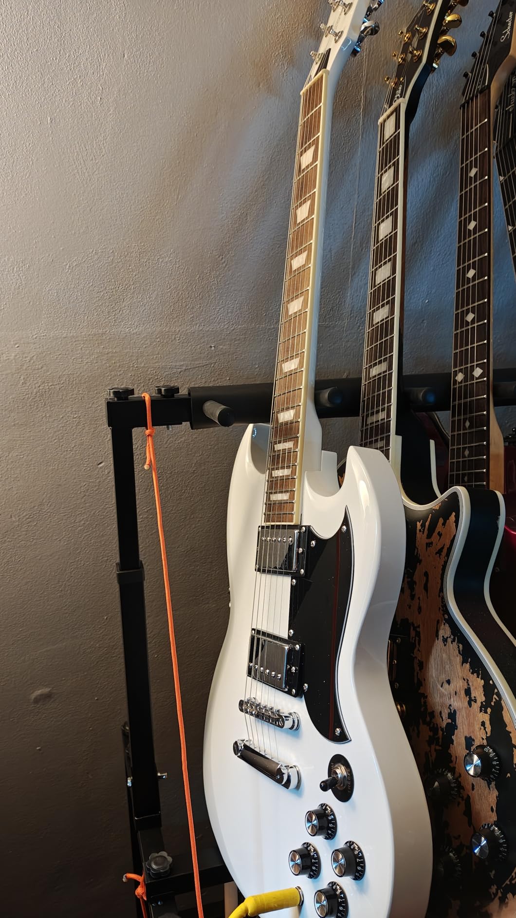 Leo Jaymz 39 Inch Solid Body Electric Guitar - Poplar Wood Body, Maple Neck and Laurel Wood Fretboard (Navy Blue) customer photo 1