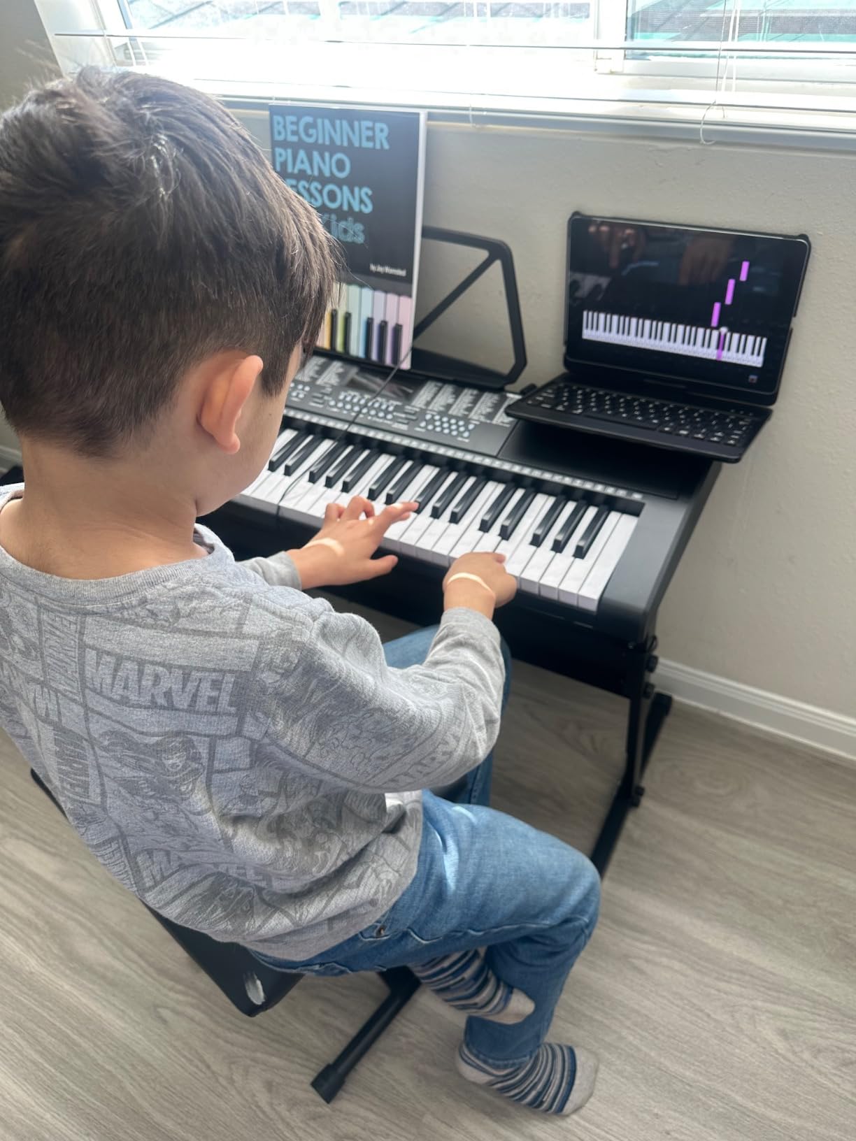 Best Choice Products 61-Key Electronic Keyboard Piano Portable Electric Keyboard Complete Beginner Set w/LED Screen, Stand, Bench, Headphones - Pink customer photo 1