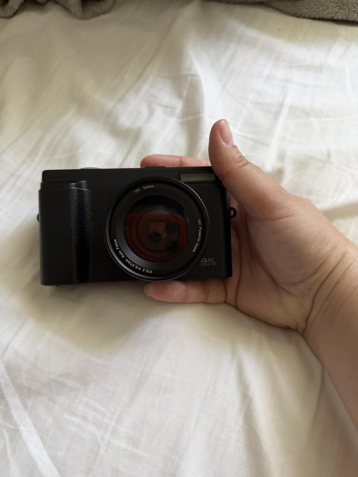 4K Digital Camera for Beginners & Teens, with Flip Screen, 32G Card(Black) customer photo 2