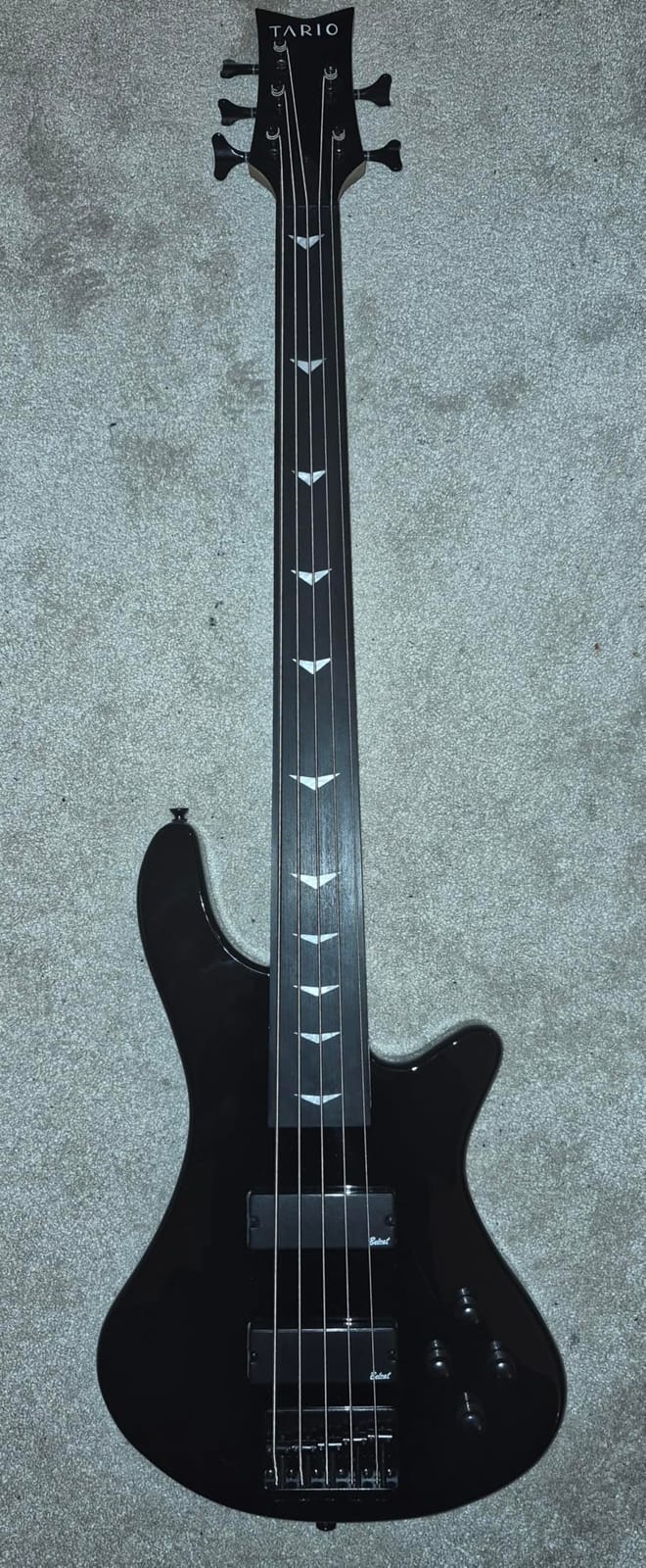 TARIO Black 5 String Fretless Electric Bass Bolt_On Maple Neck customer photo 2