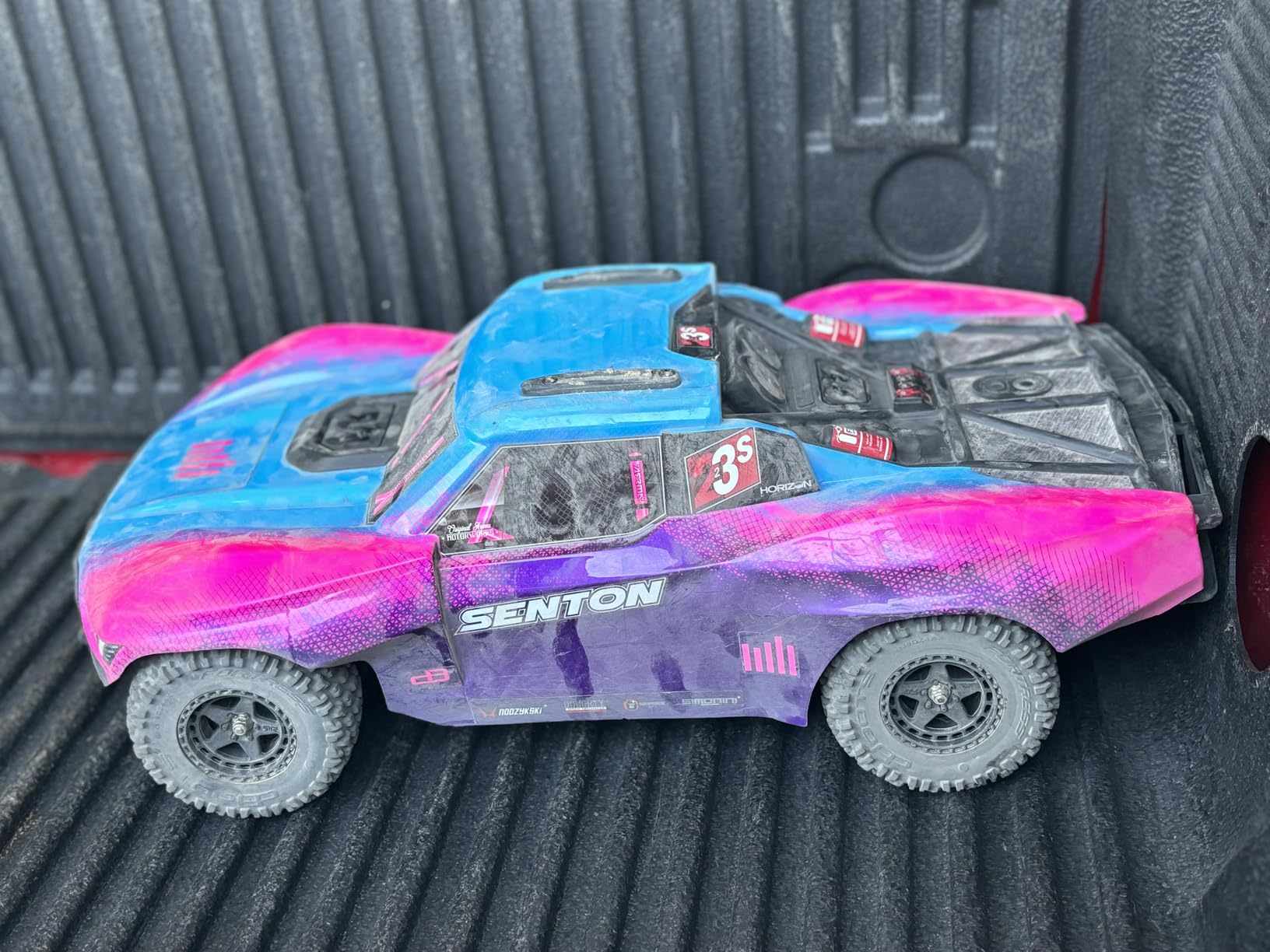 ARRMA RC Truck 1/10 SENTON 4X4 223S BLX BRUSHLESS Short Course Truck RTR (Battery and Charger Not Included) with DSC, Yellow, ARA4303V4T1 customer photo 1