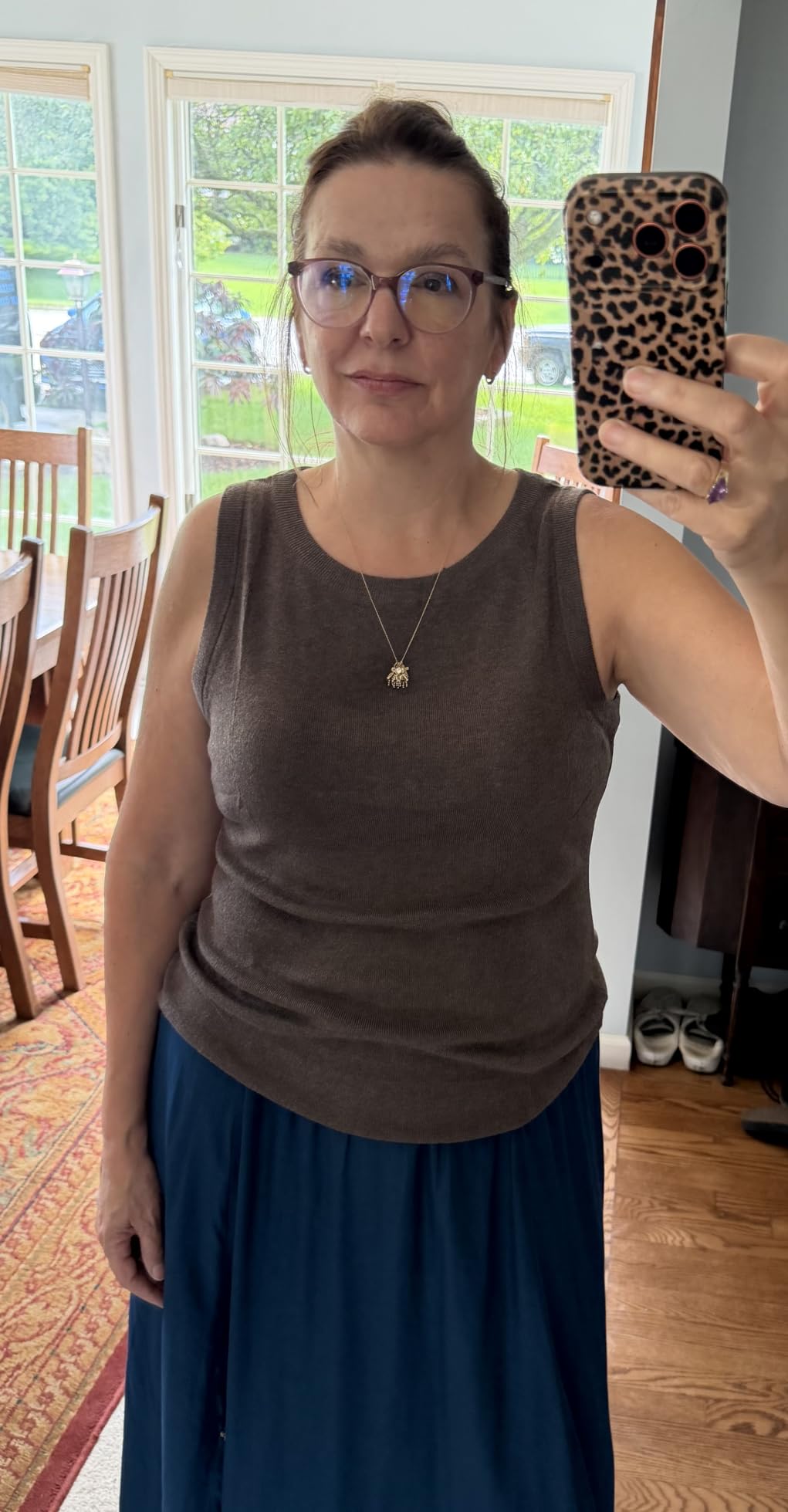 Arach&Cloz Women's Wool Blend Sleeveless All Season Business Casual Tank customer photo 1