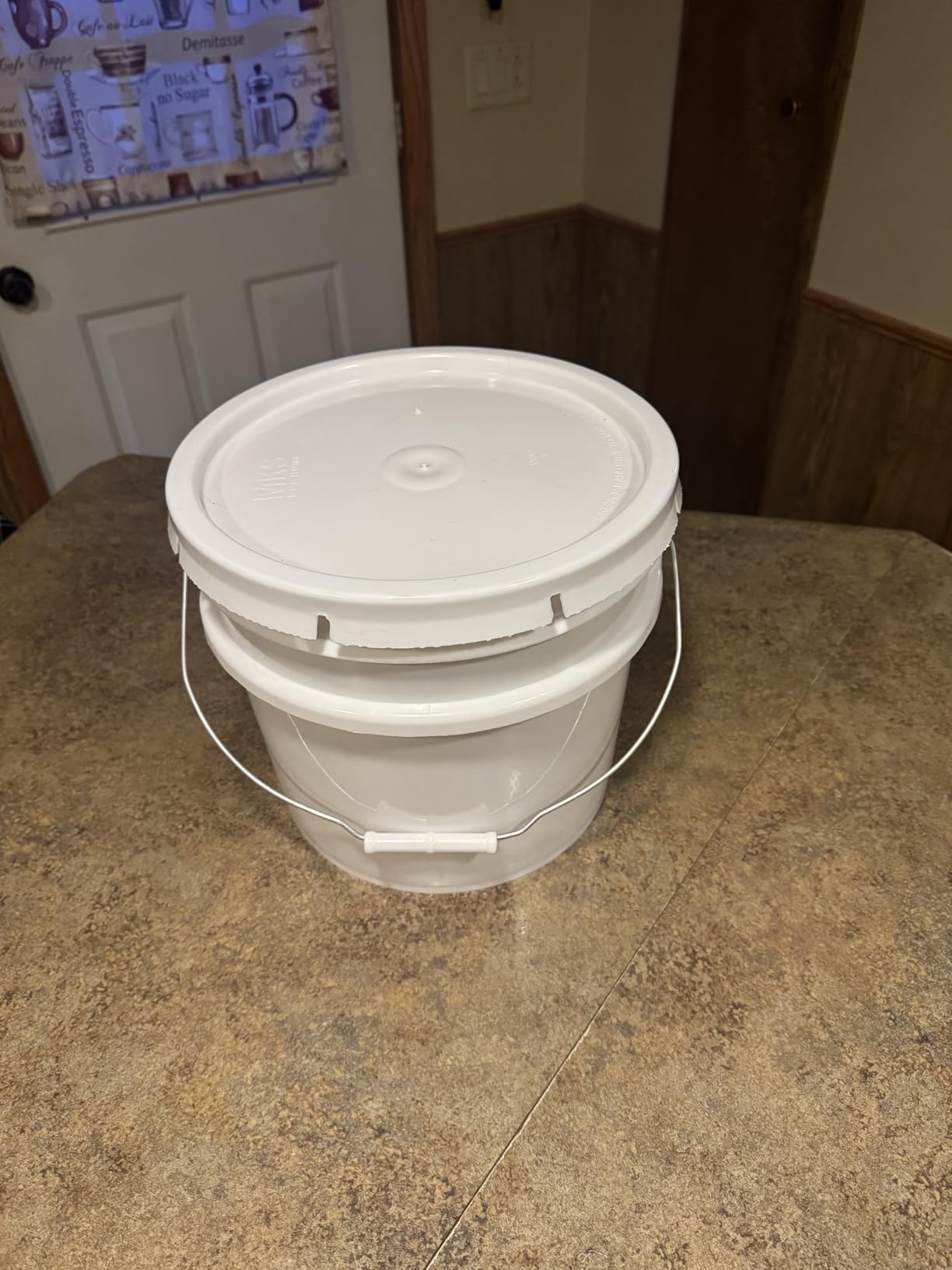 5-Gallon White Bucket Pail Container with Lid | Food Grade | Heavy-Duty Approx 90 MIL Extra Durable | Metal Handles with Plastic Grip | Multi-Use | Easy Stack and Store | BPA Free - 6 Pack customer photo 2