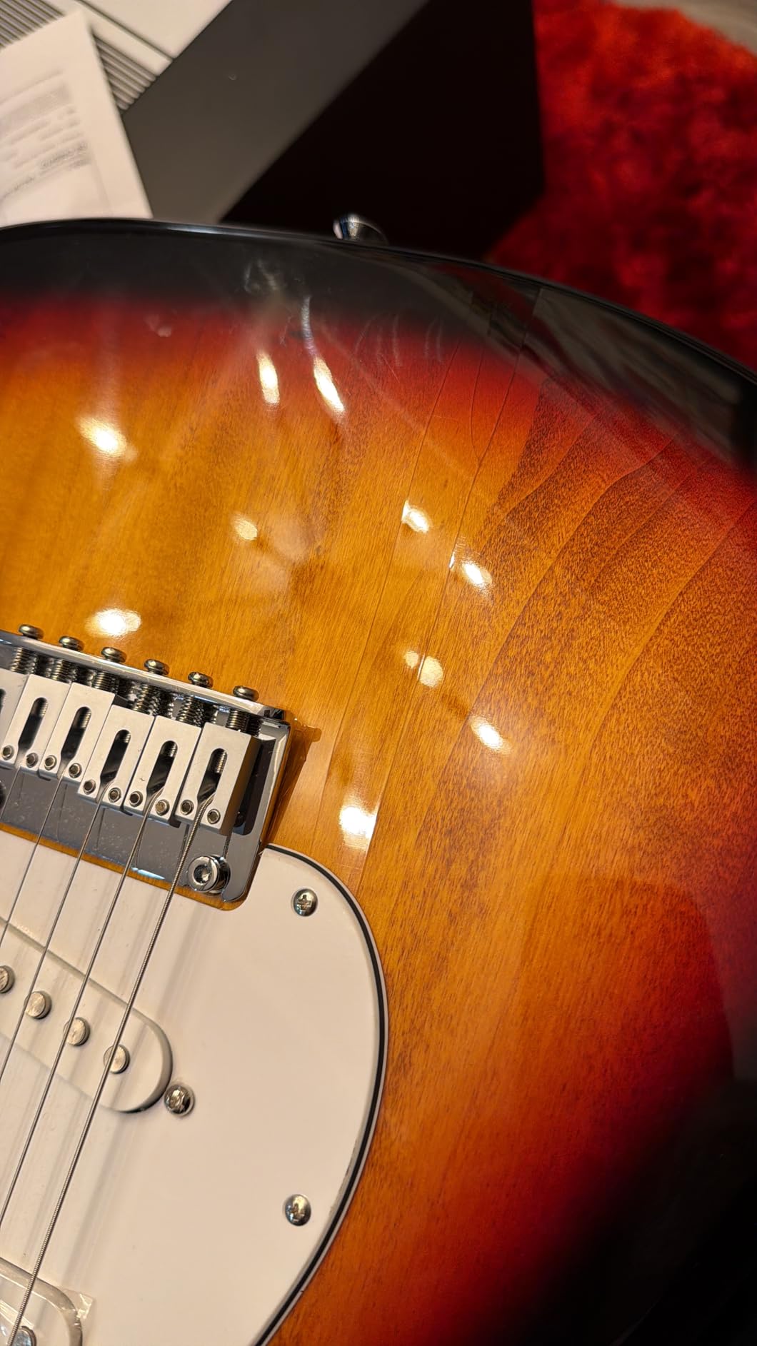 Fender Standard Stratocaster, Maple Fingerboard, White Pickguard, Olympic White customer photo 2
