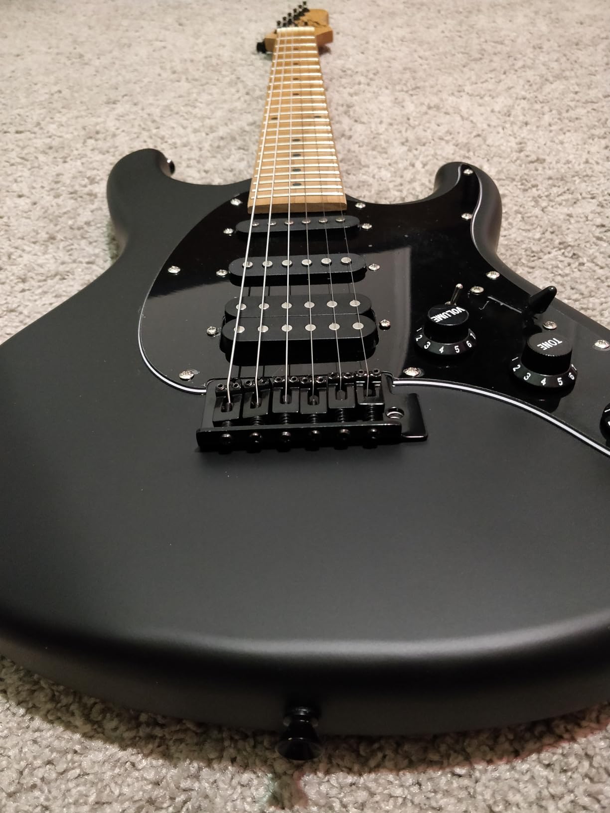 Grote Electric Solid Body Guitar Modern-GST For Beginners (Noble Blue) customer photo 1