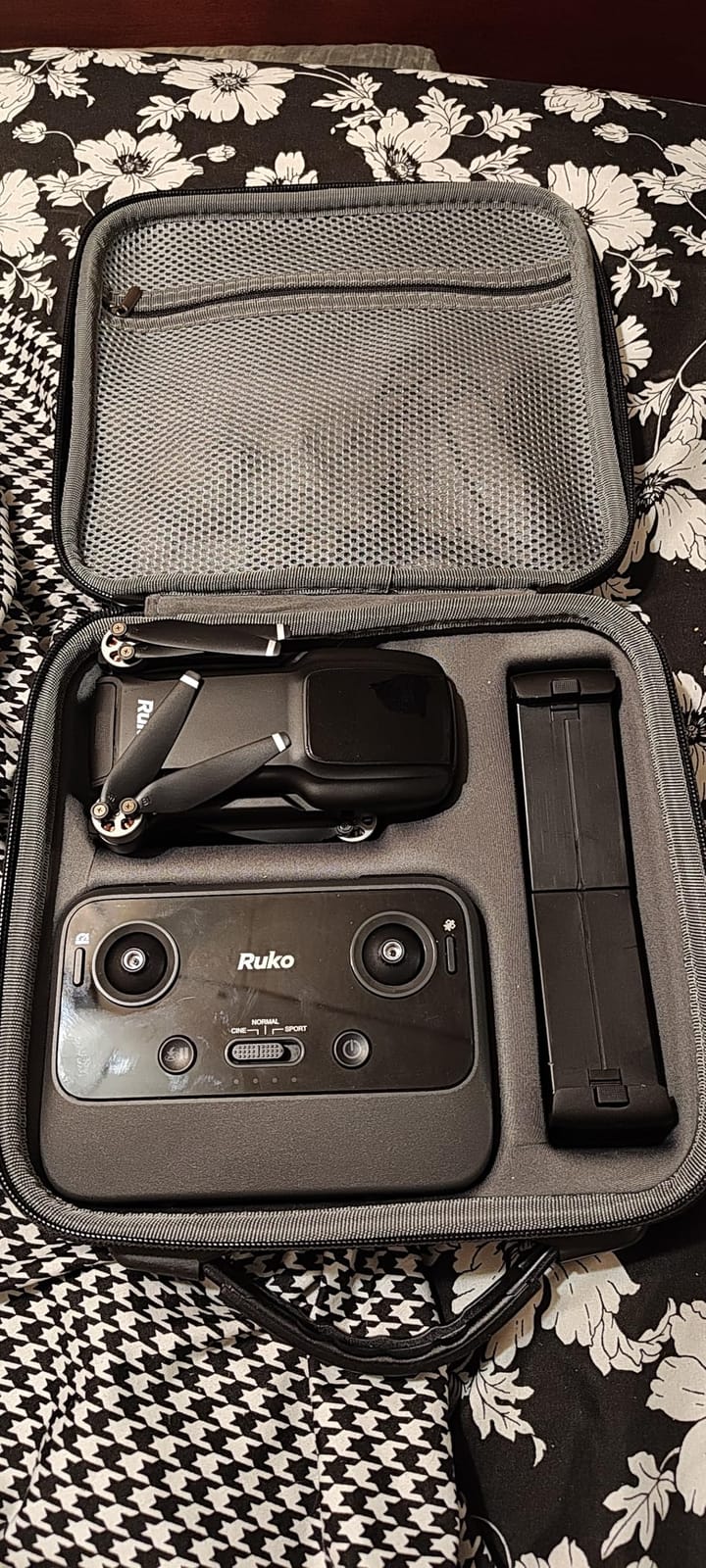 Ruko Drone with Camera for Adults 4K Video & 8K Photo, 96 Mins Flight Time customer photo 2