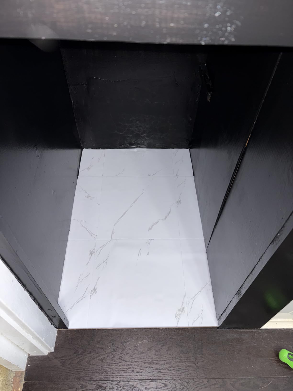 20-Pack Peel and Stick Floor Tiles Vinyl Floor 12 x 12 inch Self Adhesive Waterproof Flooring Planks DIY for Bathroom, Kitchen, Living Room, RV, Cover 20 Sq. Ft, Polish Black Marble customer photo 1