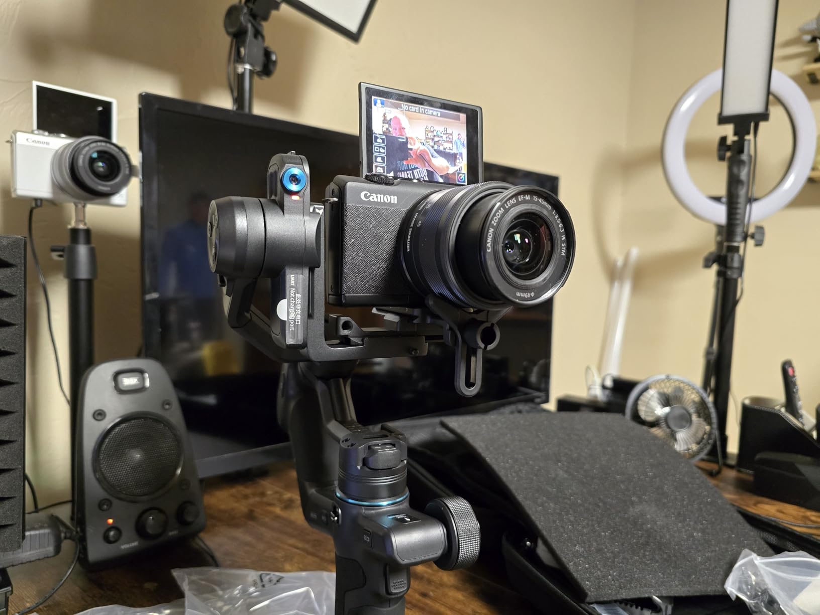 FeiyuTech SCORP Mini 3 Pro Kit Gimbal for Camera/Action Camera/Smartphone customer photo 2